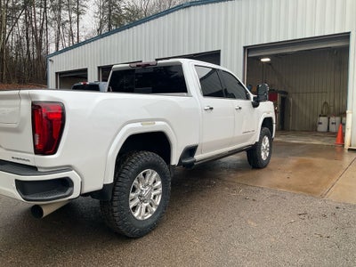 2023 GMC Sierra 2500HD Denali