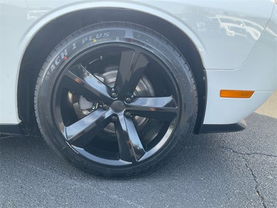 2014 Dodge Challenger SXT