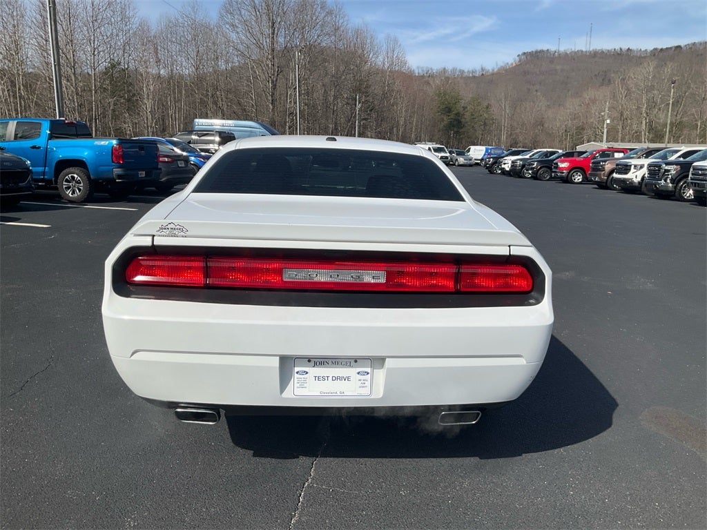 2014 Dodge Challenger SXT