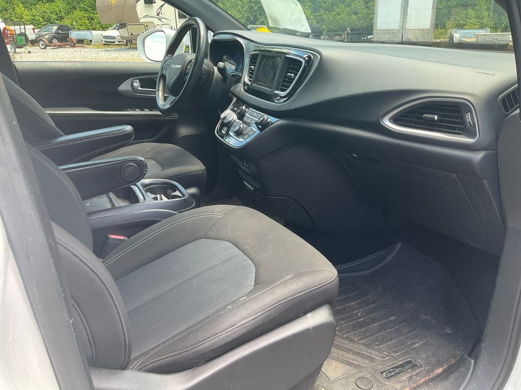 2020 Chrysler Pacifica Touring