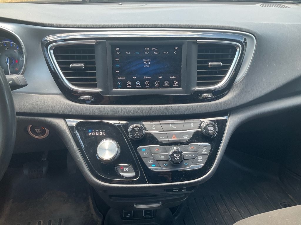 2020 Chrysler Pacifica Touring
