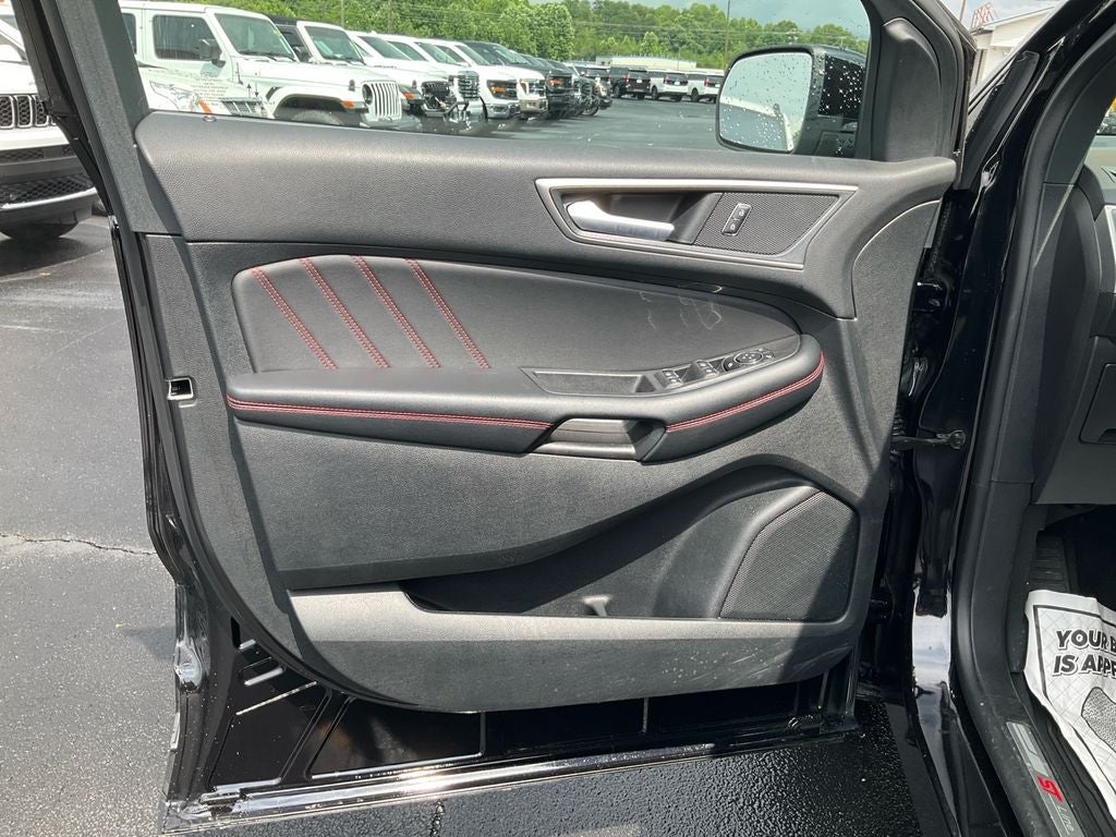 2024 Ford Edge ST Line