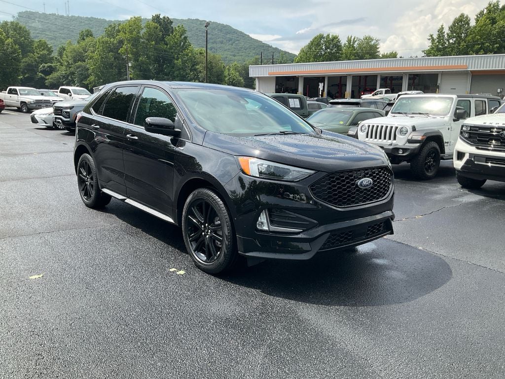 2024 Ford Edge ST Line