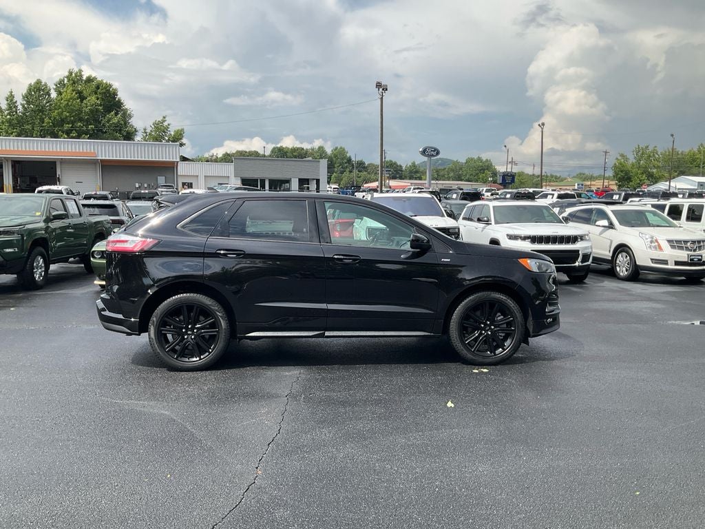 2024 Ford Edge ST Line