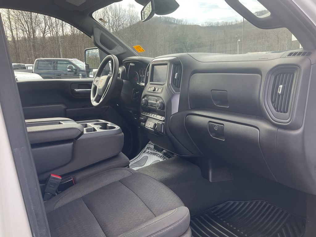 2024 Chevrolet Silverado 2500HD Custom