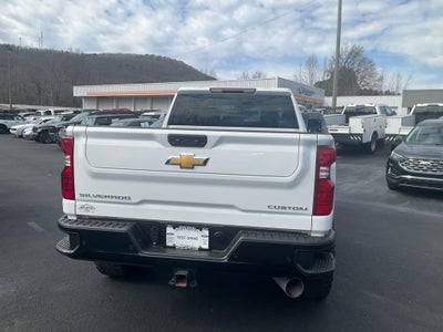 2024 Chevrolet Silverado 2500HD Custom
