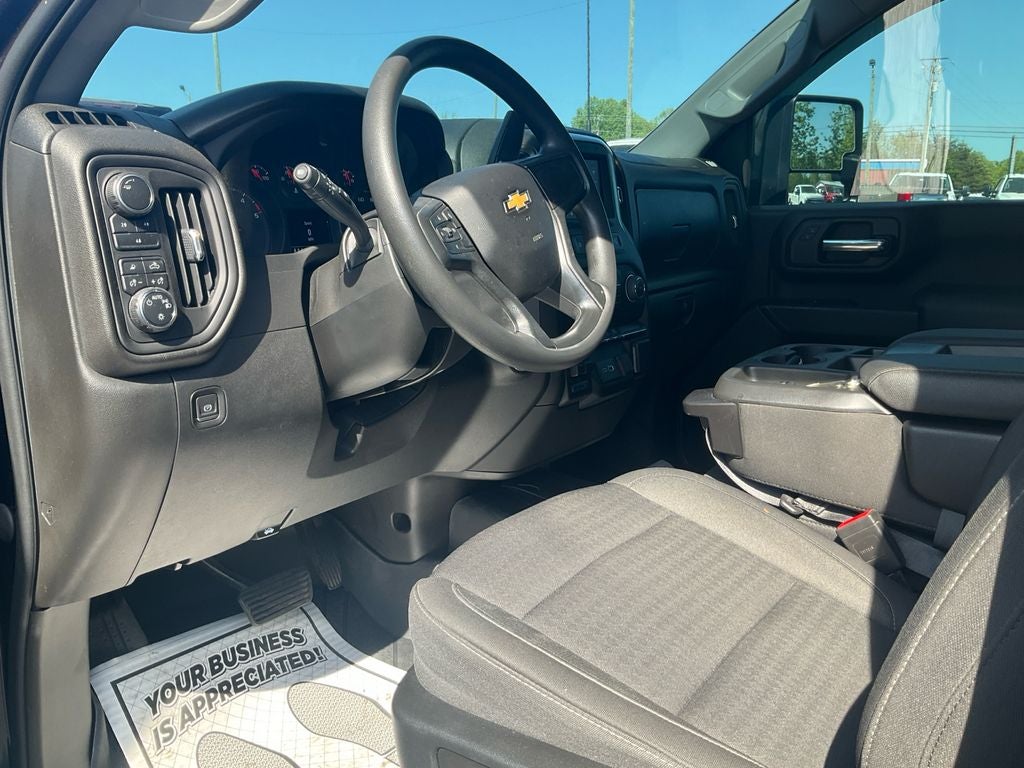 2024 Chevrolet Silverado 2500HD Custom