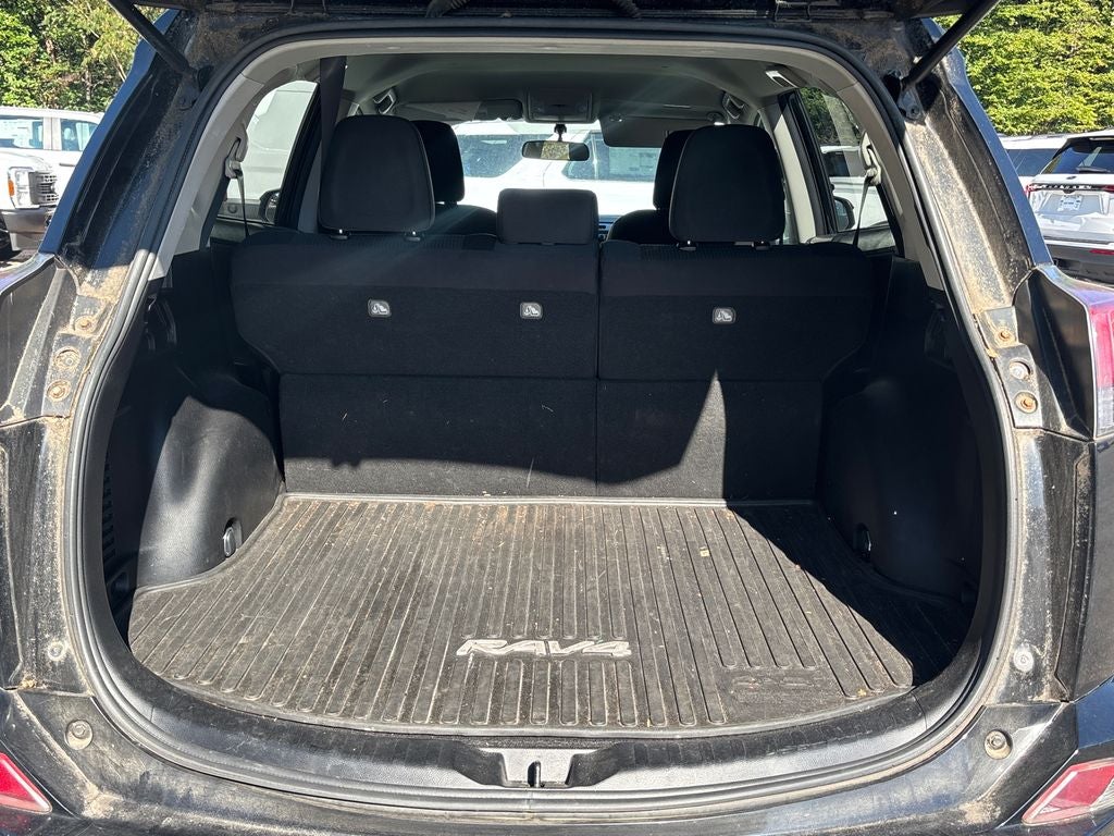 2016 Toyota RAV4 LE