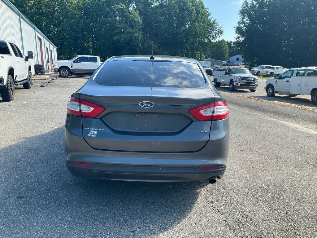 2016 Ford Fusion SE