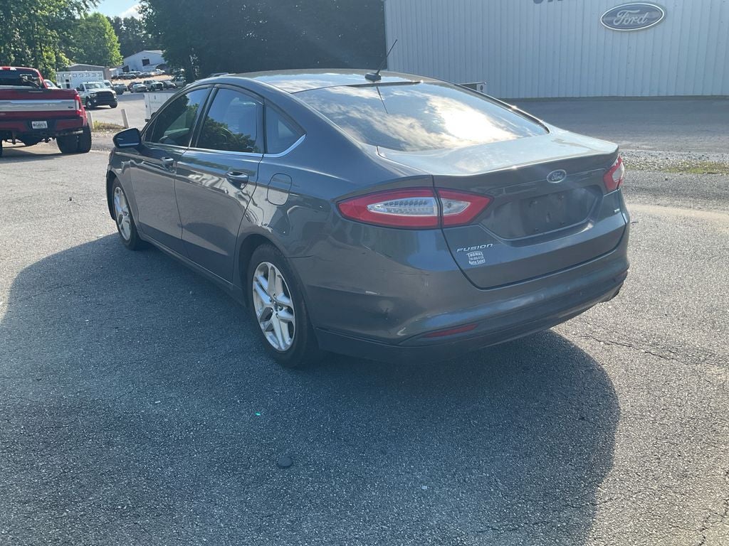 2016 Ford Fusion SE