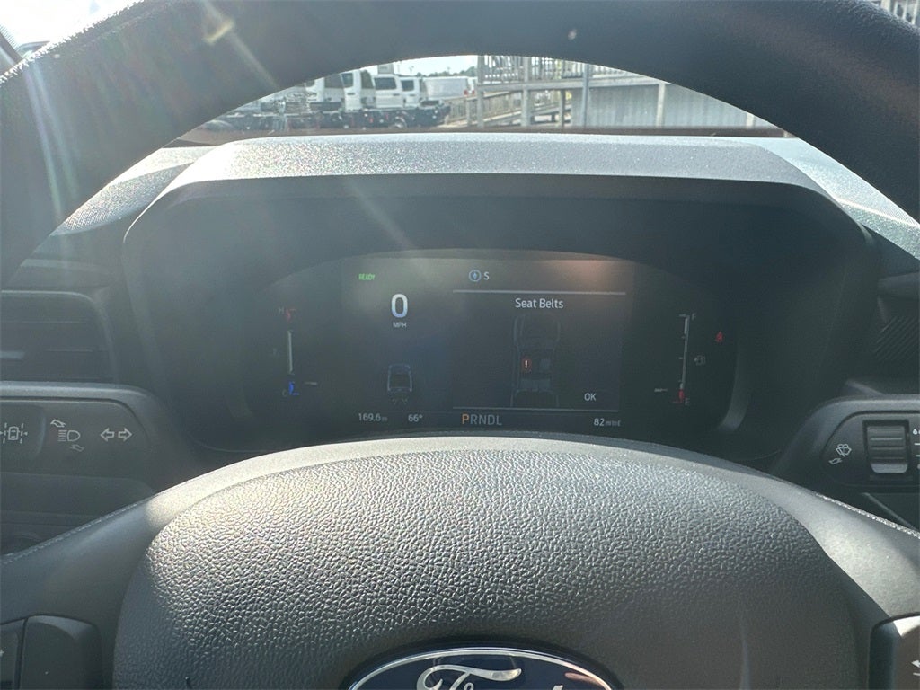 2025 Ford Maverick XL