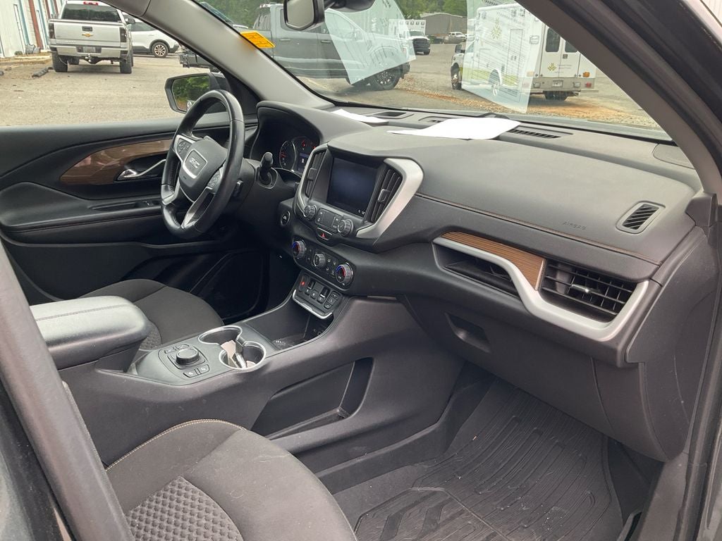 2021 GMC Terrain SLE