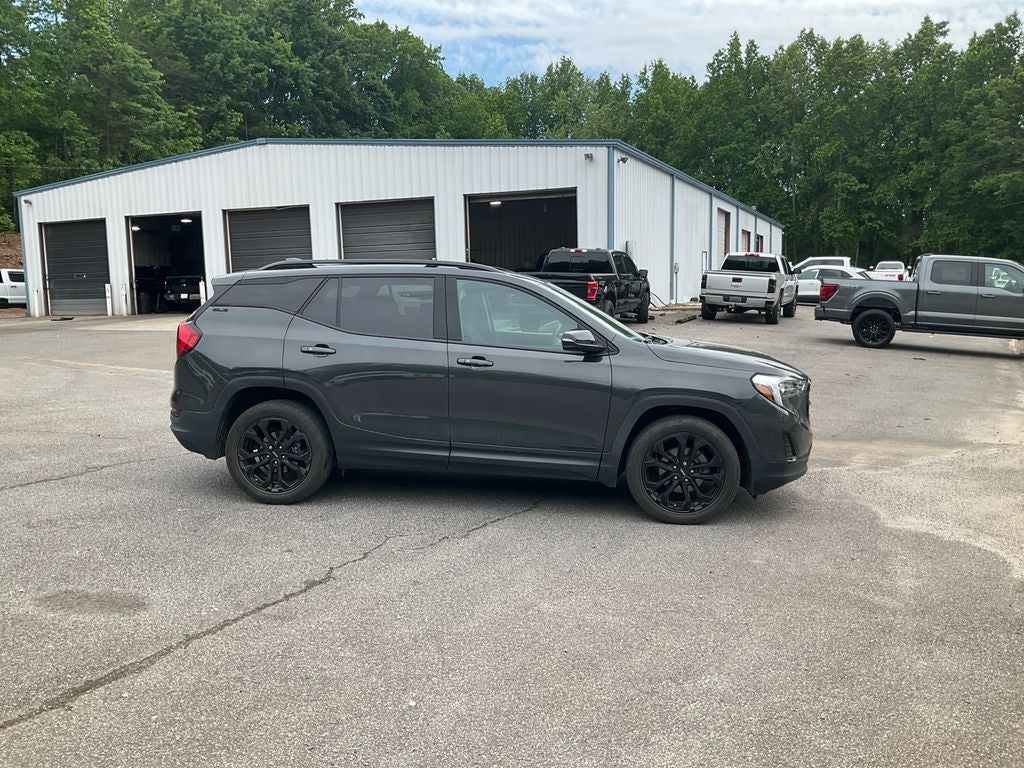 2021 GMC Terrain SLE