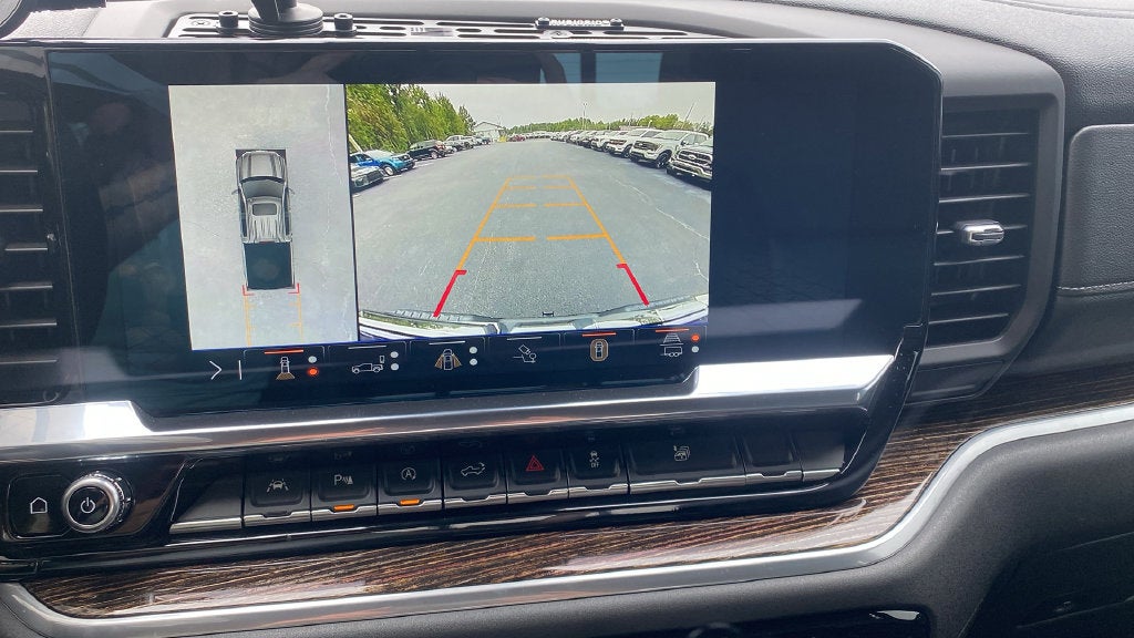 2025 GMC Sierra 1500 Elevation