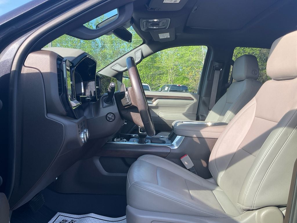 2022 GMC Sierra 1500 SLT