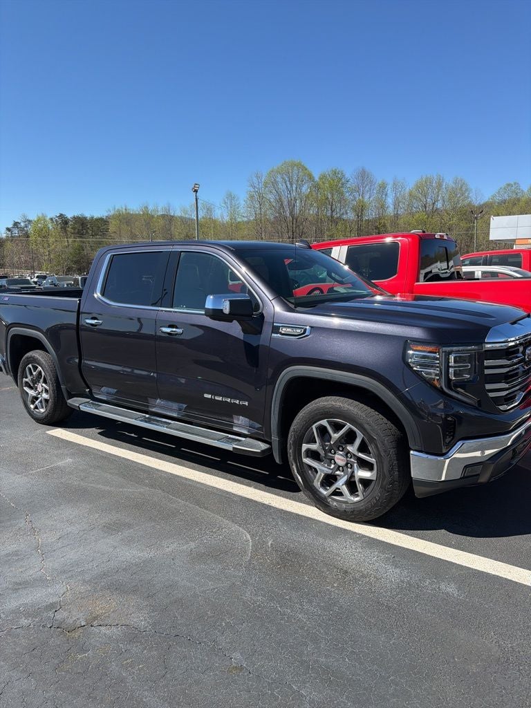 2022 GMC Sierra 1500 SLT