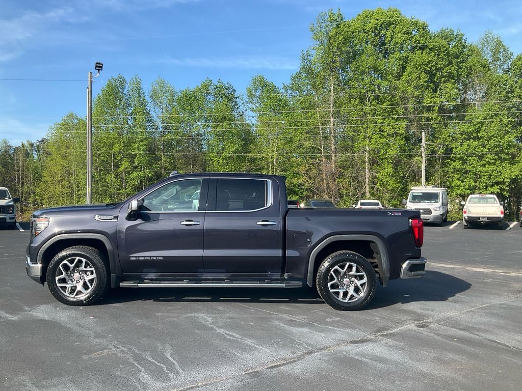 2022 GMC Sierra 1500 SLT