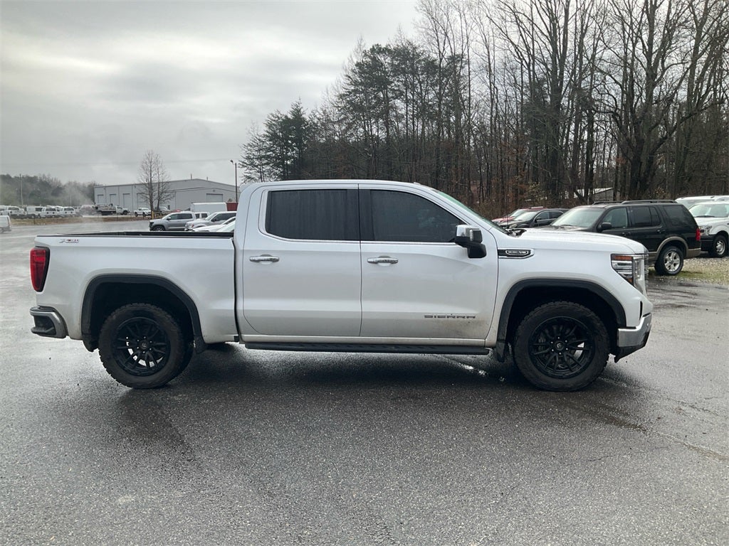 2022 GMC Sierra 1500 SLT