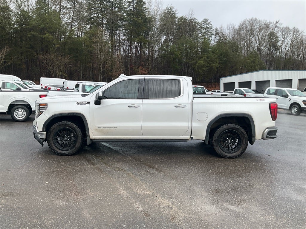 2022 GMC Sierra 1500 SLT