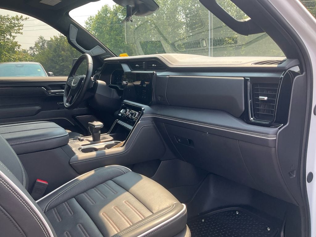 2025 GMC Sierra 1500 AT4X