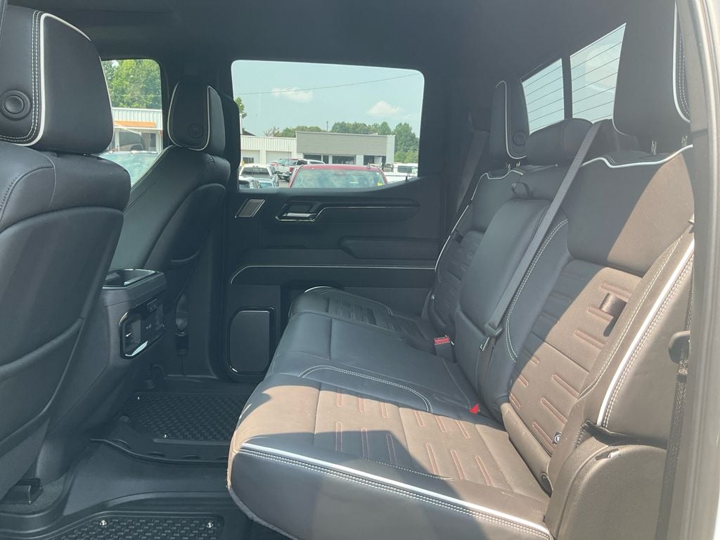 2025 GMC Sierra 1500 AT4X