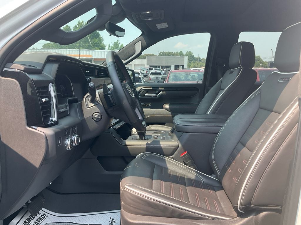 2025 GMC Sierra 1500 AT4X