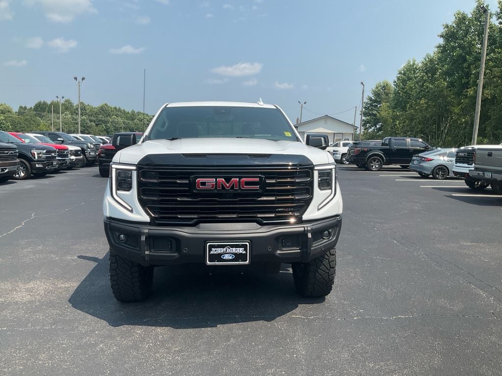2025 GMC Sierra 1500 AT4X