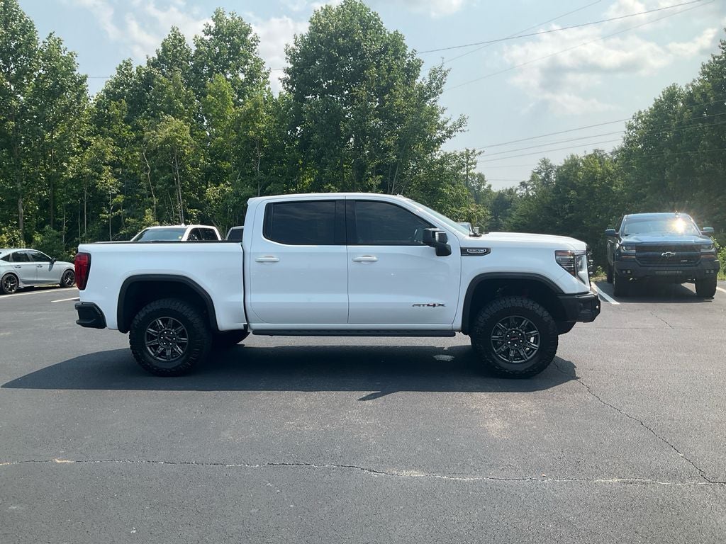 2025 GMC Sierra 1500 AT4X