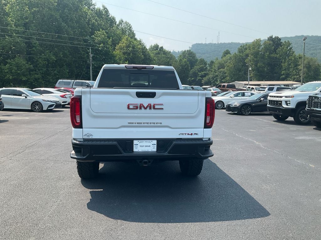 2025 GMC Sierra 1500 AT4X
