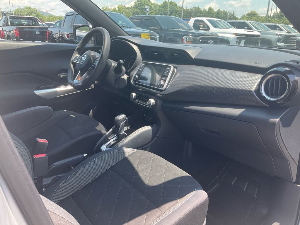 2019 Nissan Kicks SV