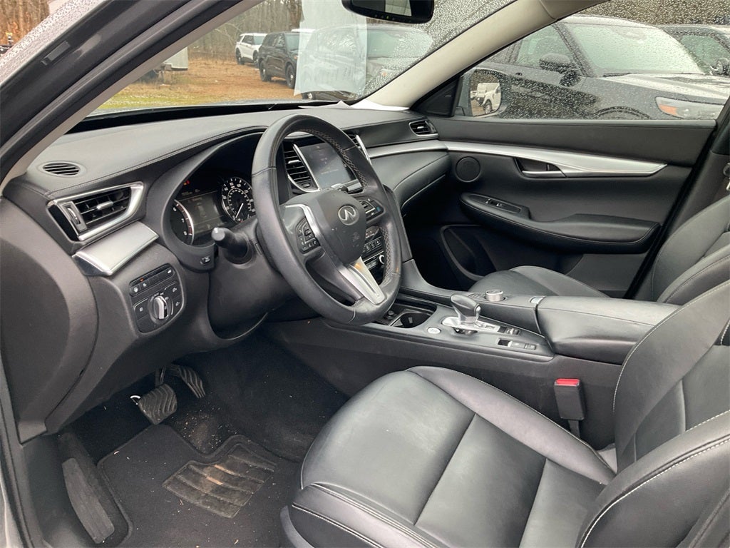 2021 INFINITI QX50 LUXE