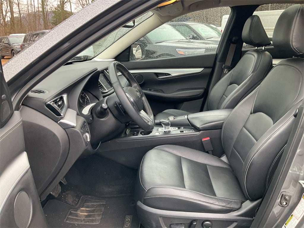 2021 INFINITI QX50 LUXE