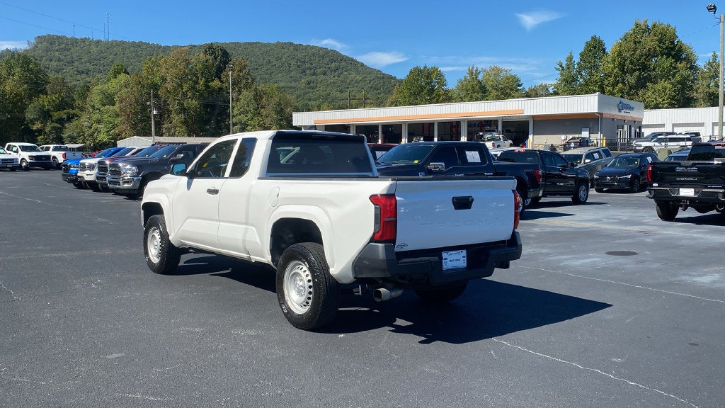 2024 Toyota Tacoma SR