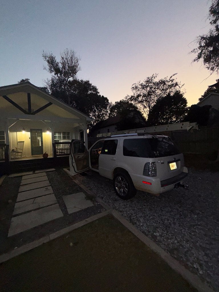 2010 Mercury Mountaineer Premier