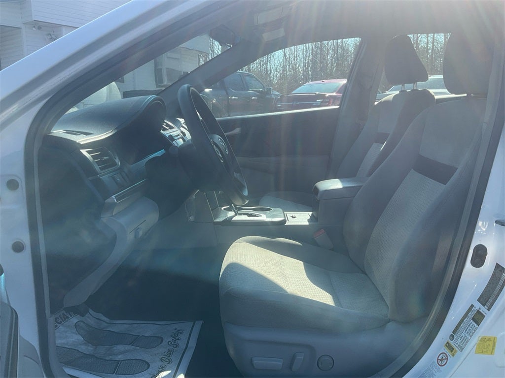 2013 Toyota Camry LE