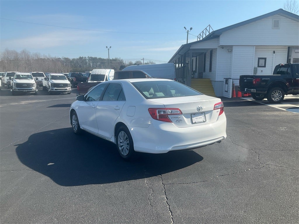 2013 Toyota Camry LE