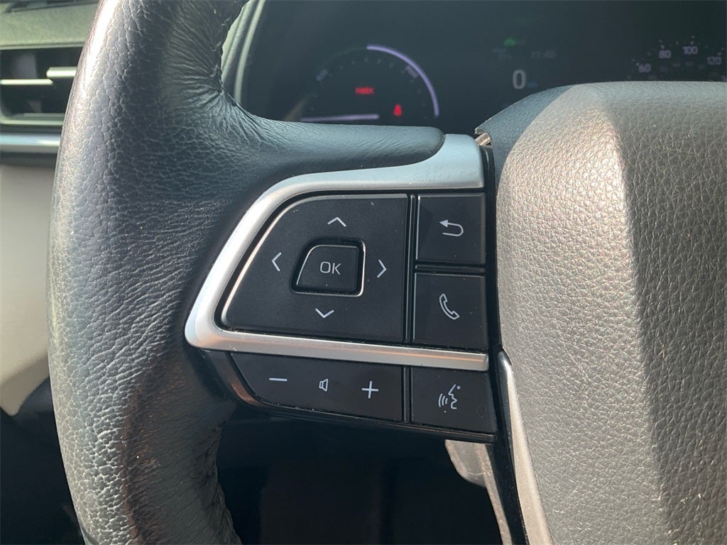 2021 Toyota Sienna XLE 8 Passenger