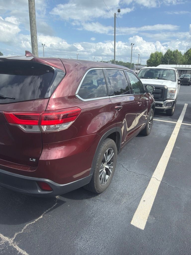 2017 Toyota Highlander Base