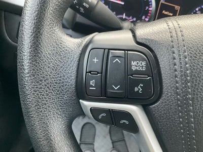 2018 Toyota Highlander LE