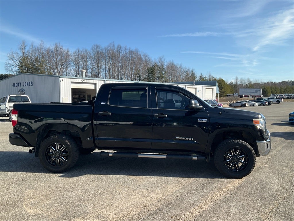 2016 Toyota Tundra SR5 CrewMax