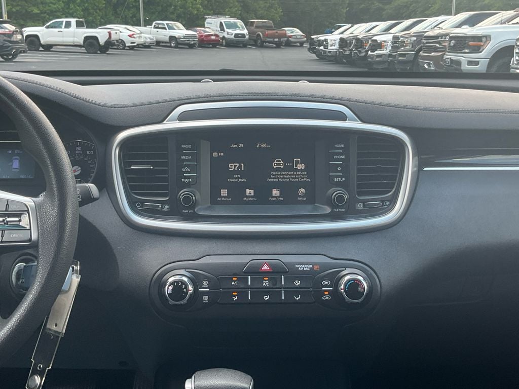 2020 Kia Sorento LX