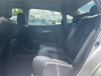 2016 INFINITI Q70L 3.7