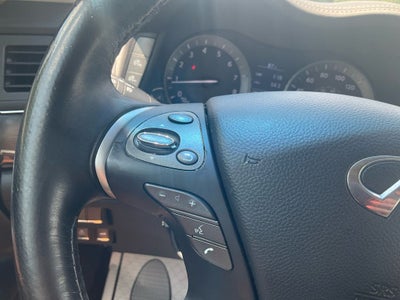 2016 INFINITI Q70L 3.7