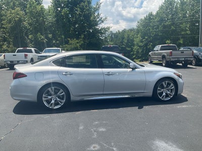 2016 INFINITI Q70L 3.7