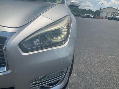 2016 INFINITI Q70L 3.7