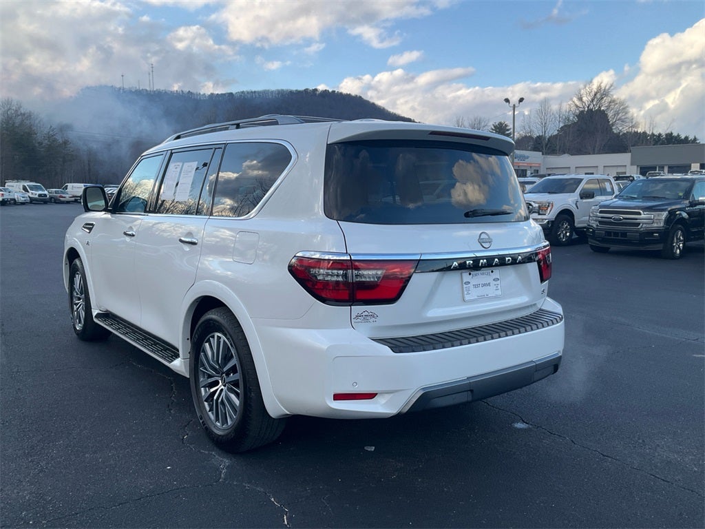 2022 Nissan Armada SL