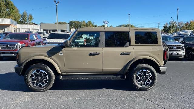 2026 Ford Bronco Outer Banks®