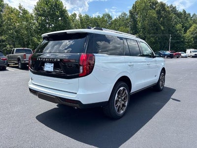 2027 Ford Expedition King Ranch®